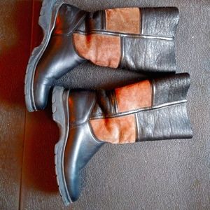 La Canadienne Colorblocked Leather/Suede Winter Boots